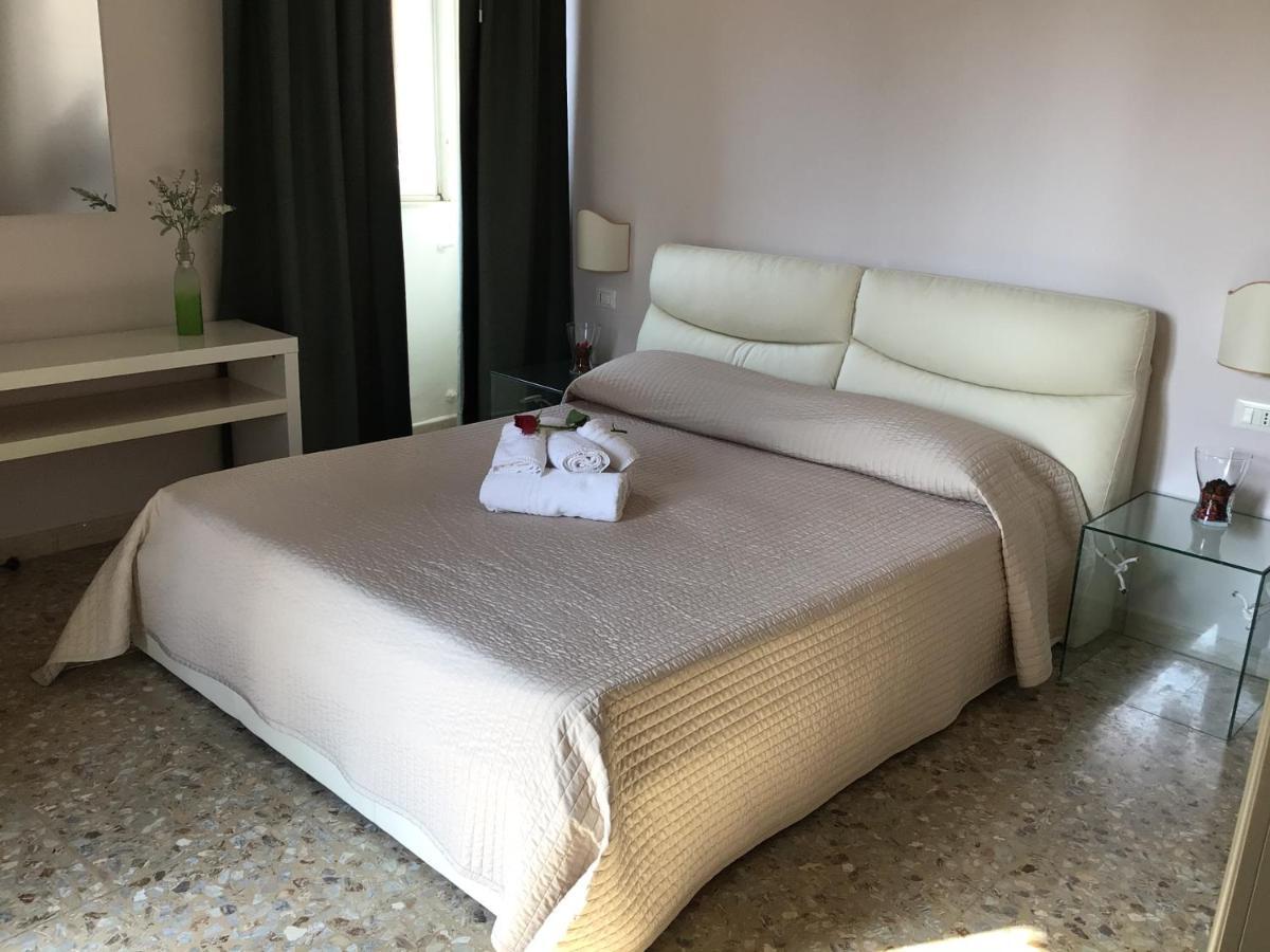 Suite Barocca Noto Exterior photo