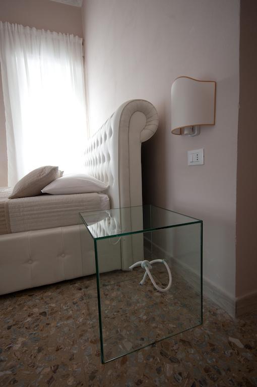 Suite Barocca Noto Room photo